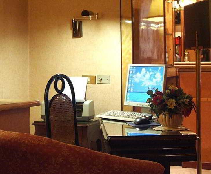 Hotel Nuovo Rebecchino Nápoles
