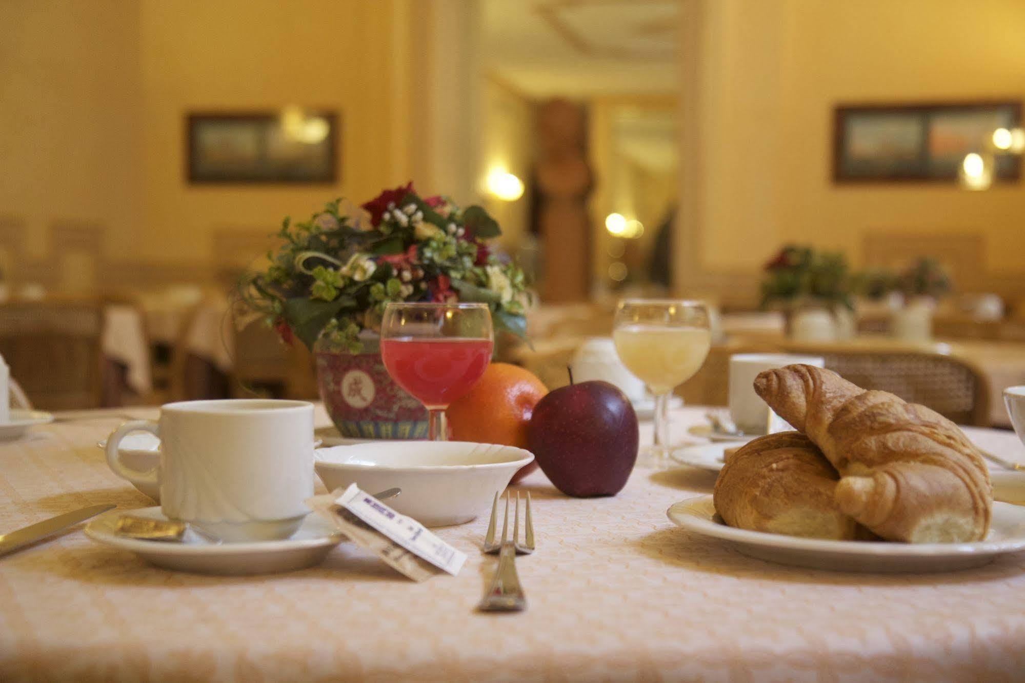 Nuovo Rebecchino Hotel 3*